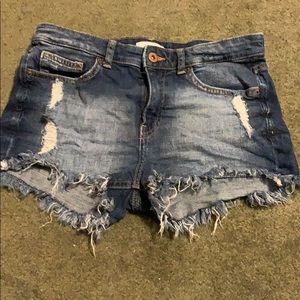 H&M jean shorts size 4